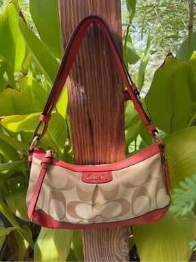 Coach East West Convertible 2 way